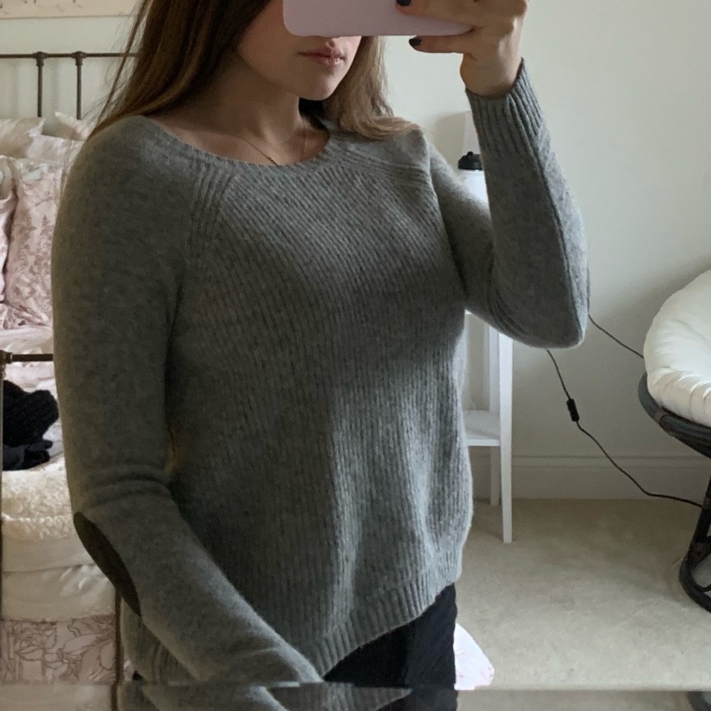 Gray sweater